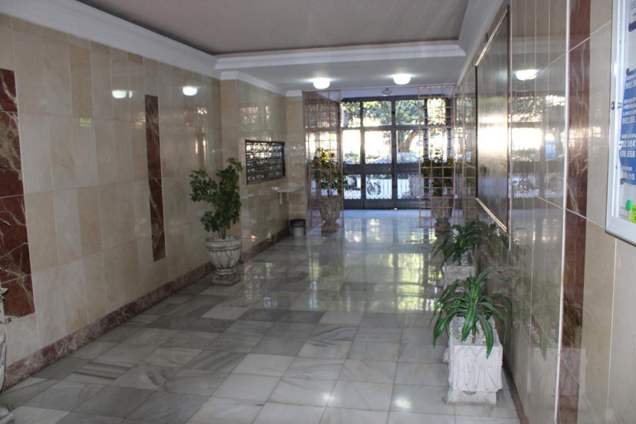 Fan Rooms Galvez Малага Экстерьер фото