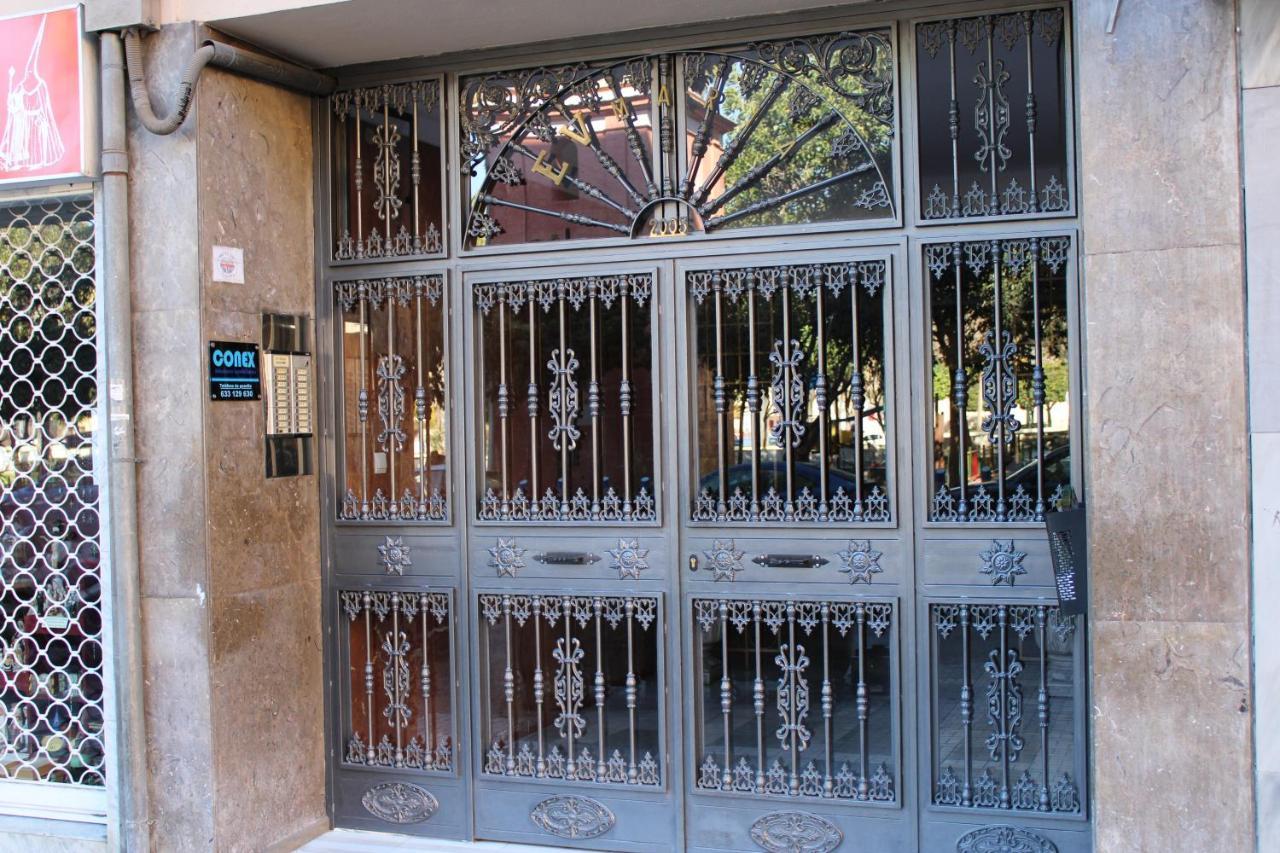 Fan Rooms Galvez Малага Экстерьер фото